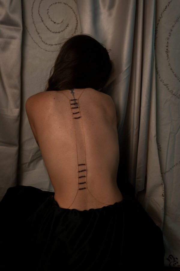 Body Spine Body Chain
